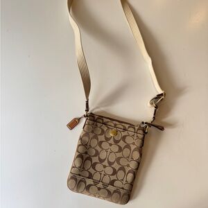 COACH Y2K crossbody - great condition